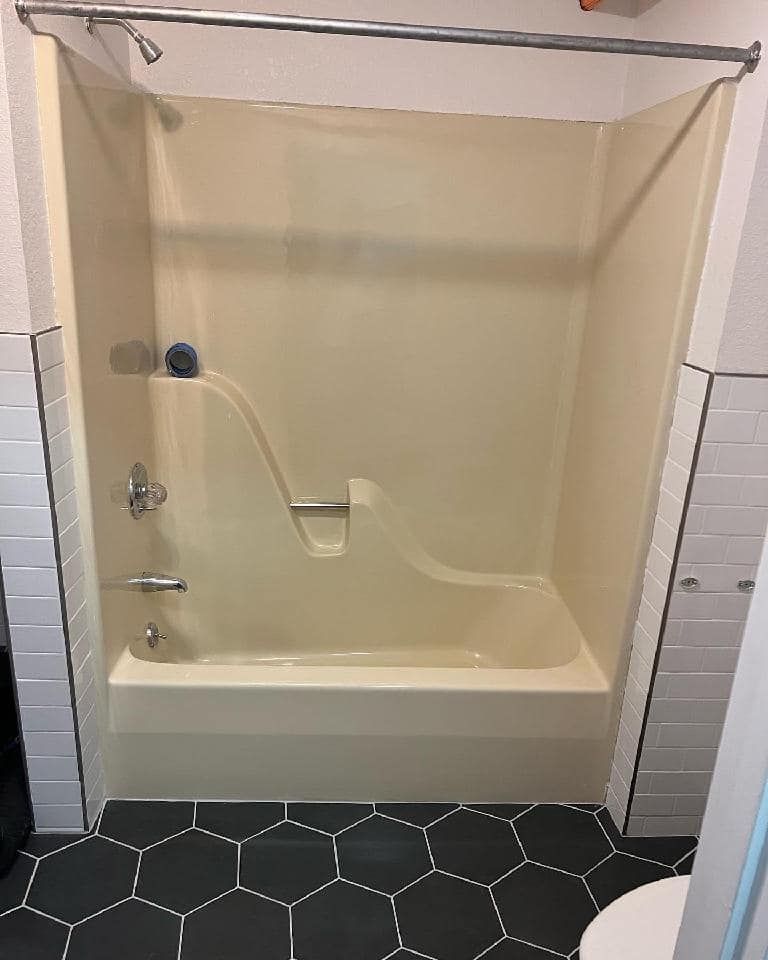 Fiberglass tub repair before photo